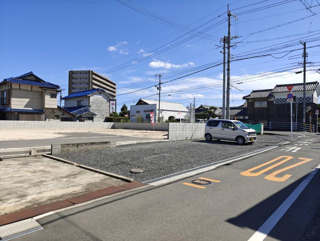 森安駐車場②